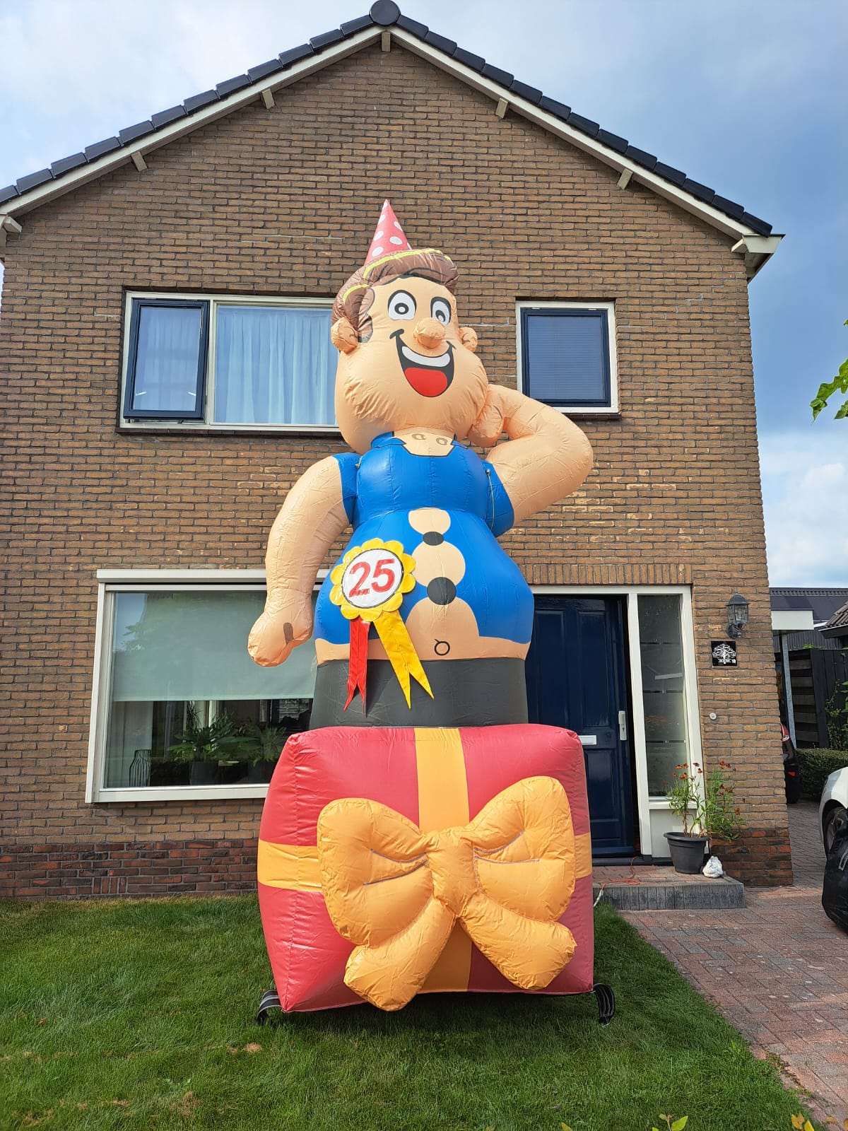 Feestpop Abraham cadeau huren regio Marum Beilen